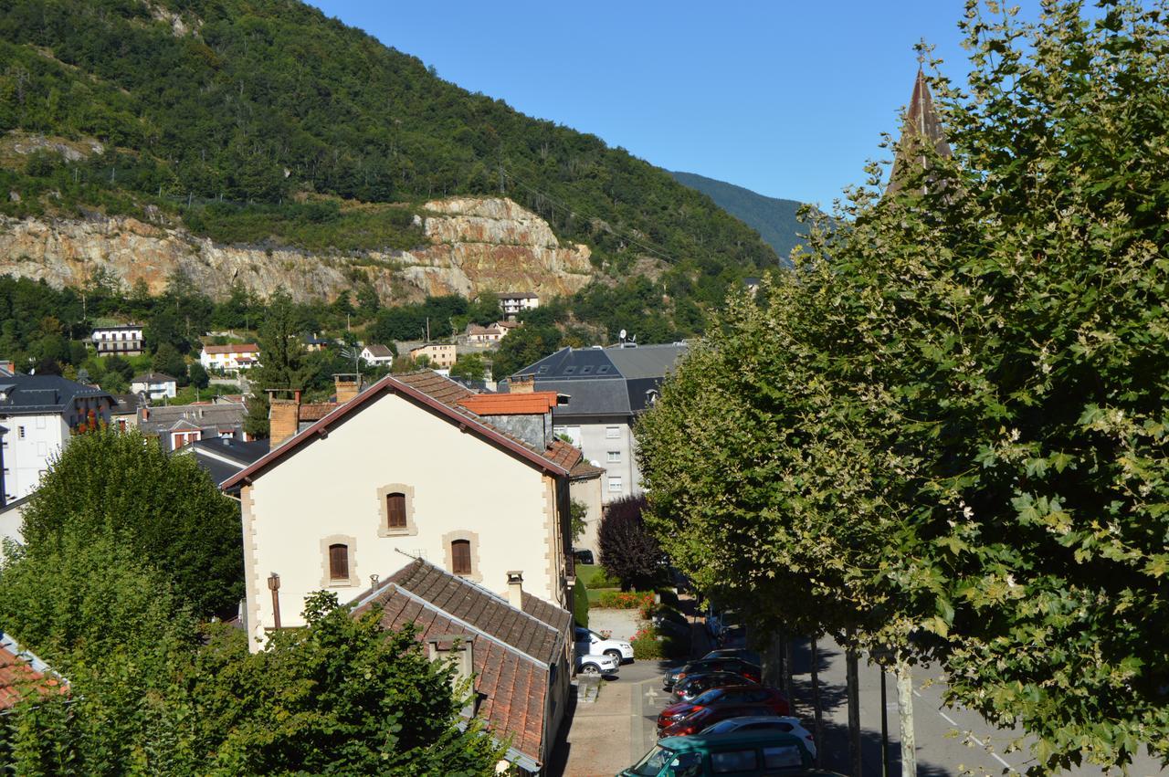 Hotel Restaurant Le Bellevue Ax-les-Thermes Zewnętrze zdjęcie